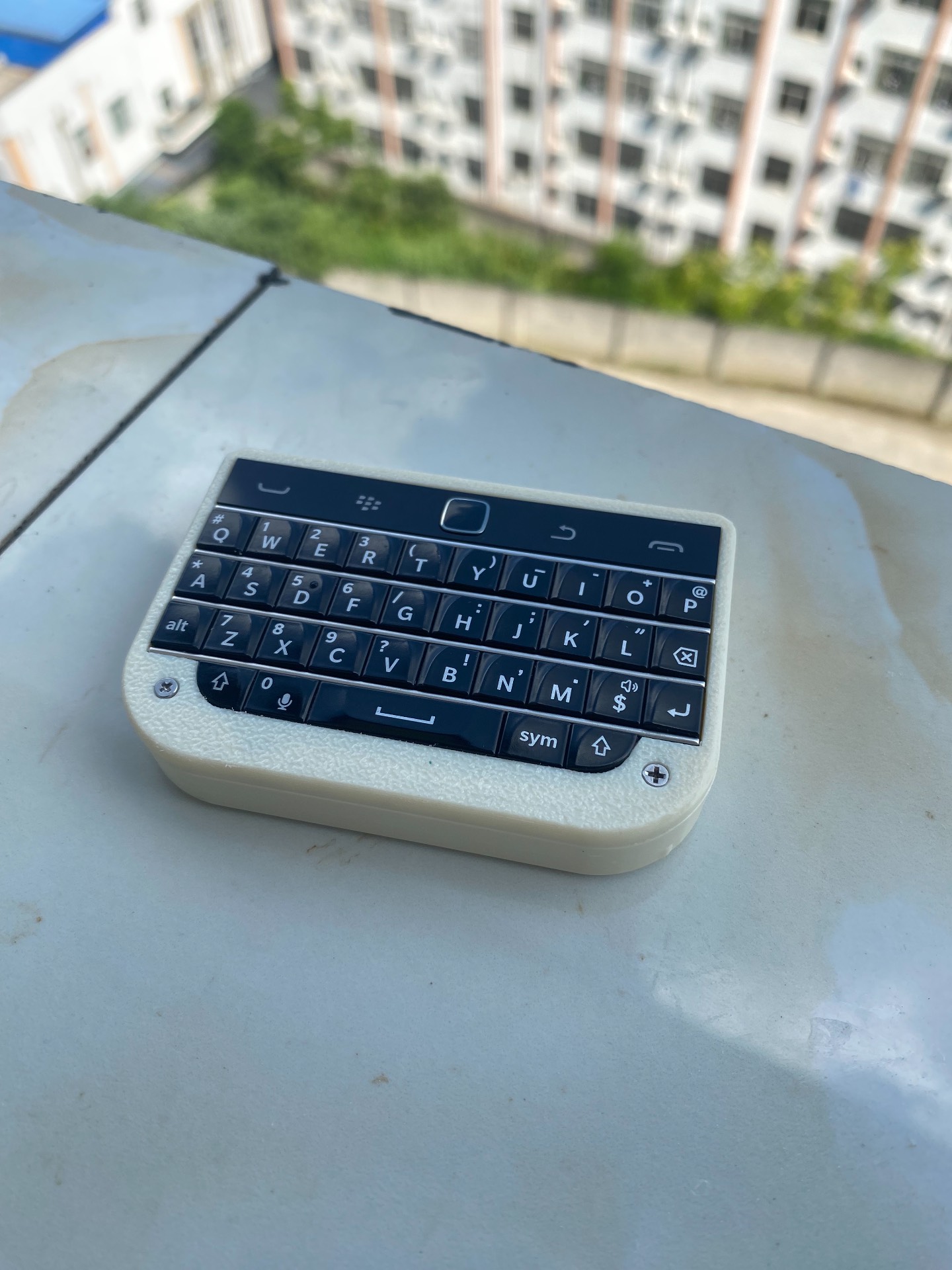 BlackBerry Q20 Mini Keyboard with Classic Navigation