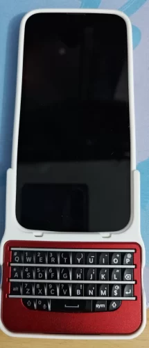 Click to view full screen BBQ10KBD Mini Berry Keyboard photo review