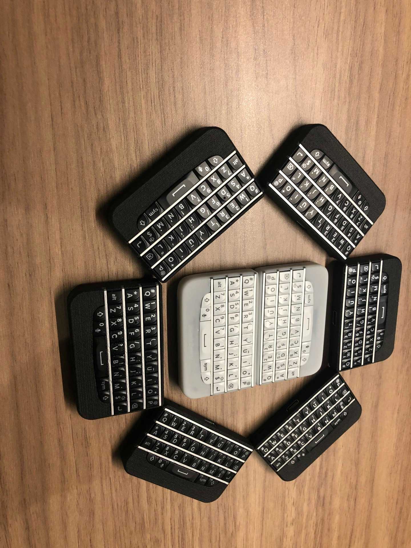 BlackBerry Mini Keyboard Premium Collection Q10 Q20 P9981